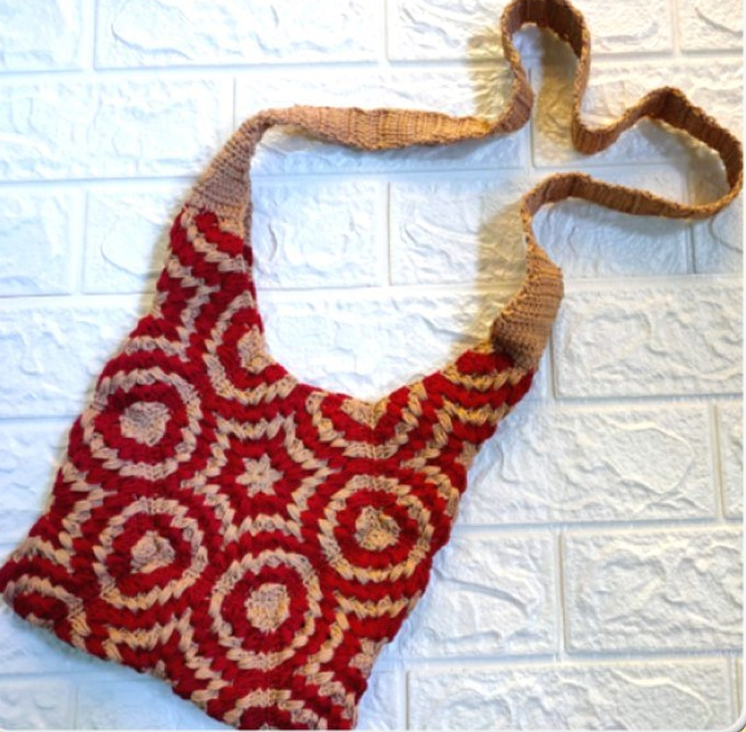 Crochet Granny Square Crossbody Bag — PDF Pattern